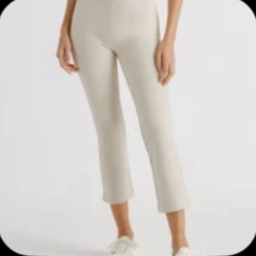 NWT Quince Ultra Stretch Ecru Kick Flare Cropped Pants M READ